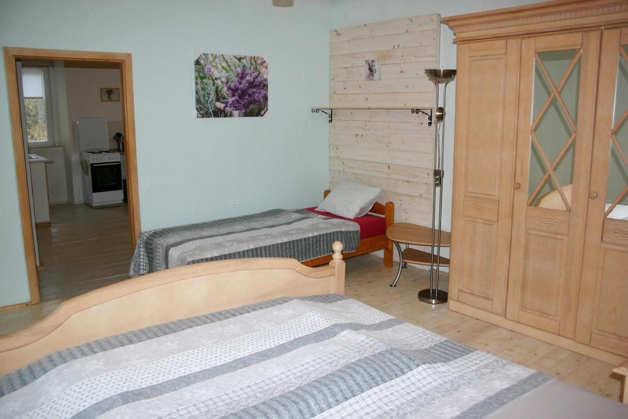 Nerezine Apartmany Centrum Luaran gambar