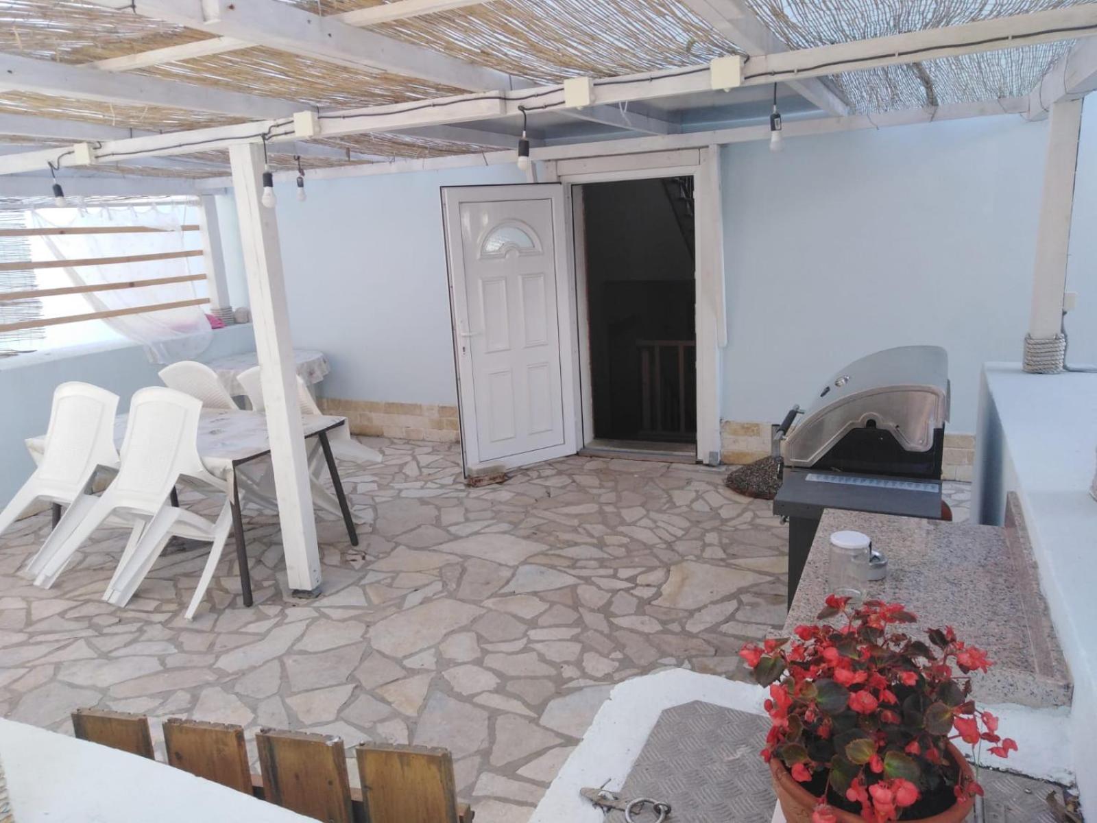 Nerezine Apartmany Centrum Luaran gambar
