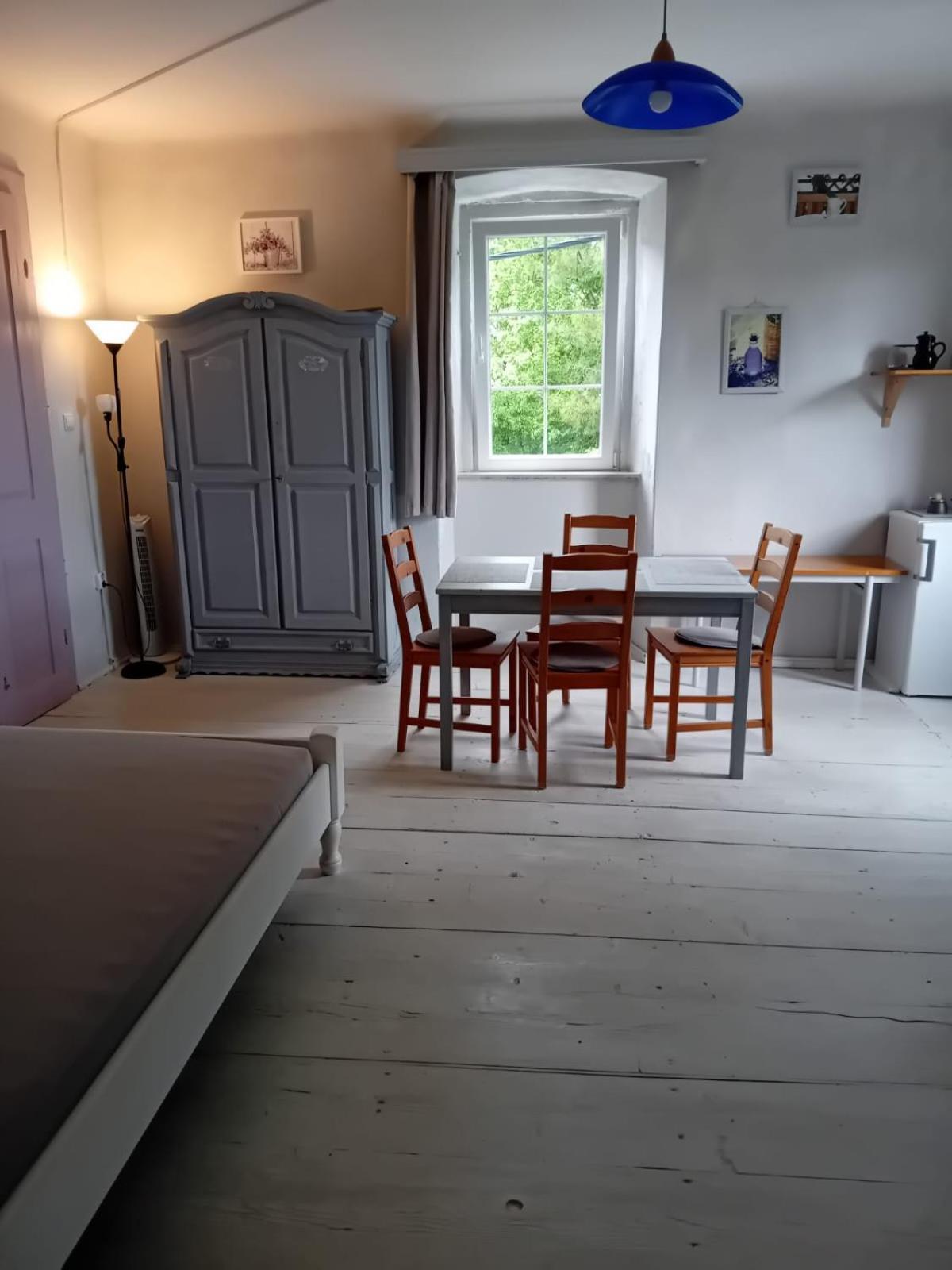 Nerezine Apartmany Centrum Luaran gambar